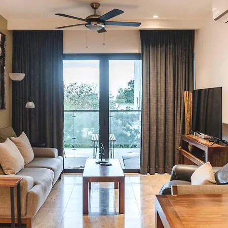 Chic 2Br In Exclusive Building Apartment