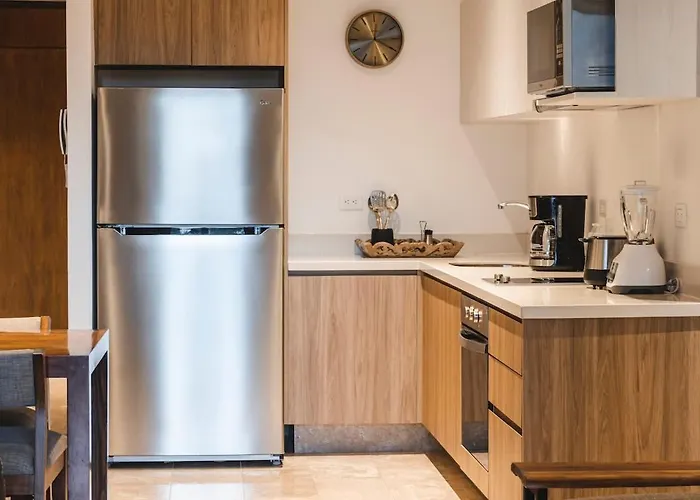Chic 2br In Exclusive Building Playa del Carmen