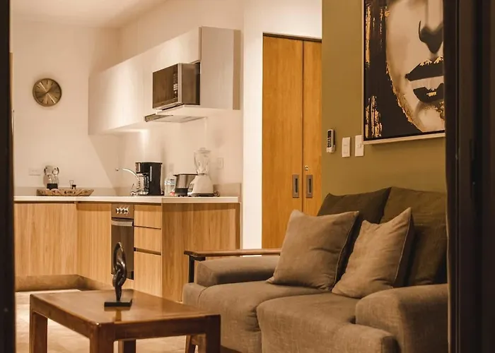 Chic 2br In Exclusive Building