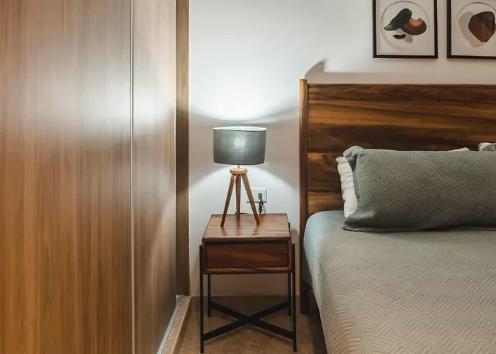 Ferienhaus Chic 2br In Exclusive Building