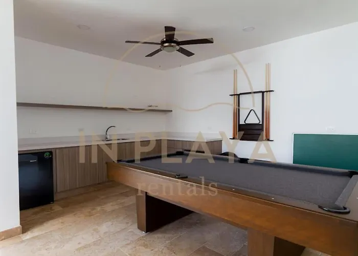Chic 2br In Exclusive Building * Playa del Carmen