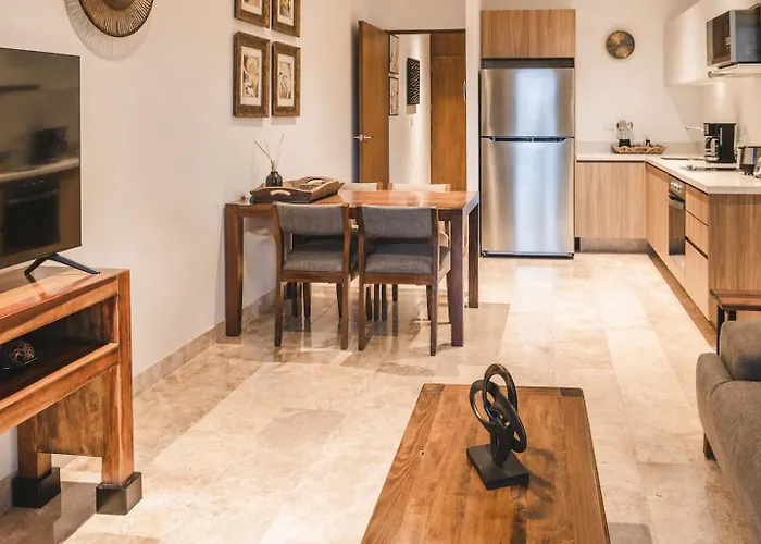 Chic 2br In Exclusive Building Ferienhaus Playa del Carmen